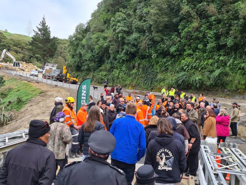 PM in HB announces $1b for cyclone recovery